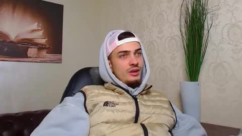 BrandonTateX online show from March 18, 7:00 am