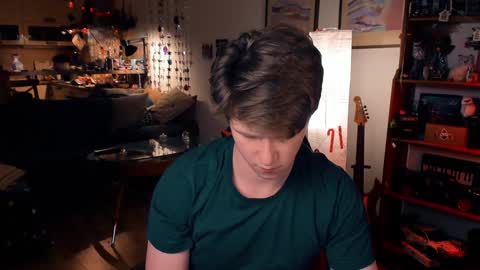 Snapshot of brestonsweet chatting on January 7, 6:24 pm brestonsweet online show from January 7, 6:24 pm