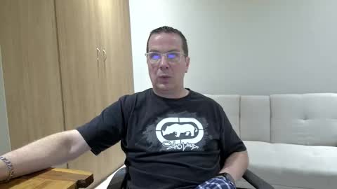 Brett online show from December 1, 2:42 pm