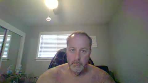 hey online show from May 16, 3:32 pm