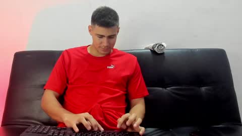 brian_mac online show from January 9, 7:18 pm