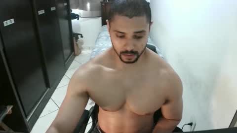 brianaries online show from December 16, 5:20 pm