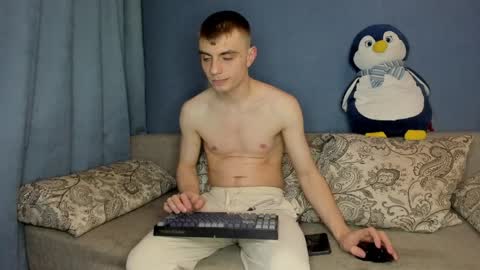 bristlebback online show from May 20, 4:35 pm