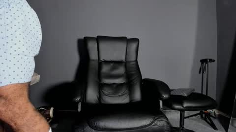 brockhurn_ online show from March 23, 11:43 pm