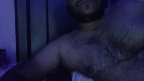 brownhunk698 online show from October 31, 7:39 pm