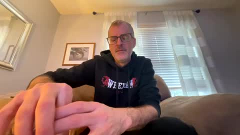 Bruce online show from February 1, 3:18 pm