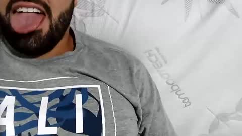 bruni225sigilomg online show from November 1, 2:37 am