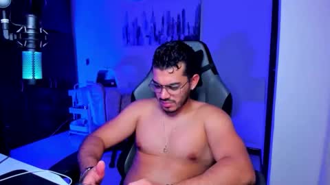 Snapshot of bruno_diaz31 chatting on October 21, 4:15 am Bruno online show from October 21, 4:15 am