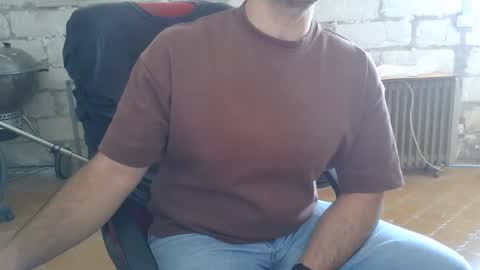 brunosso85ita online show from May 3, 8:17 am