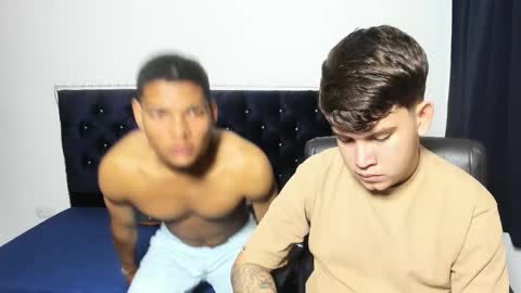 bryan_master77 online show from October 17, 8:02 pm