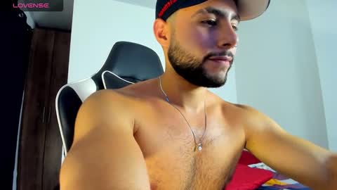 Snapshot of bryan_oficials chatting on September 23, 6:13 am bryan_oficials online show from September 23, 6:13 am