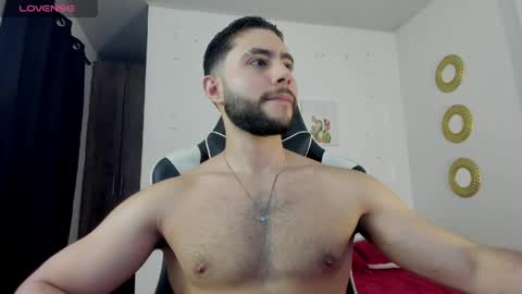 bryan_oficials online show from May 22, 3:11 am