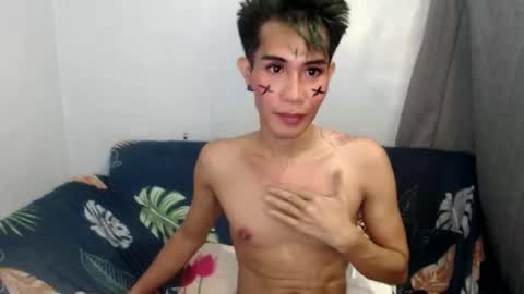 bryleaustria online show from December 18, 12:17 am