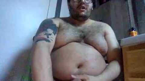 Snapshot of bttmchub98 chatting on January 27, 3:39 pm bttmchub98 online show from January 27, 3:39 pm