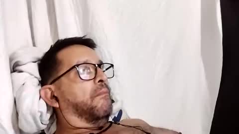 buchs32 online show from October 30, 6:04 am