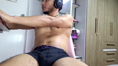 buckbigdick online show from May 29, 11:48 pm