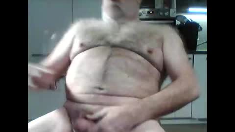 budapestgrandpa online show from January 15, 6:17 am