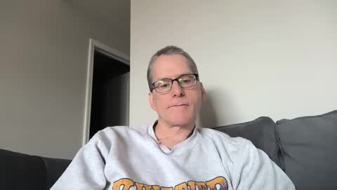 budman004 online show from March 22, 8:03 pm