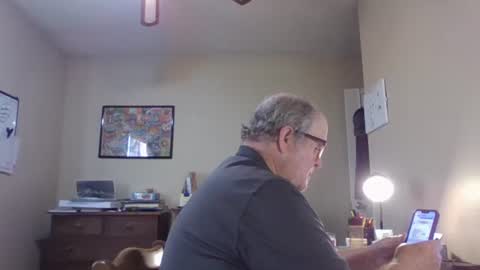 Snapshot of bullfrogg5050 chatting on September 25, 11:02 pm bullfrogg5050 online show from September 25, 11:02 pm
