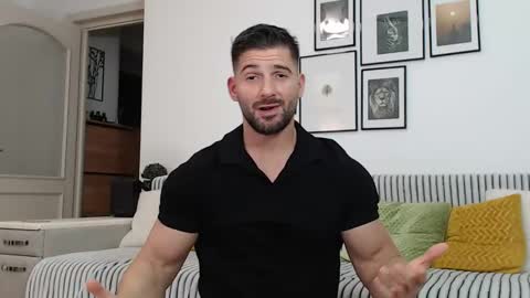 Snapshot of bunzdanny chatting on February 6, 6:46 pm BunzDanny online show from February 6, 6:46 pm