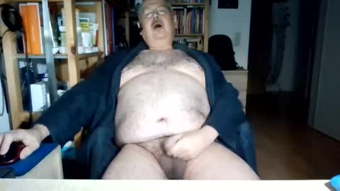 busi online show from February 22, 4:58 am