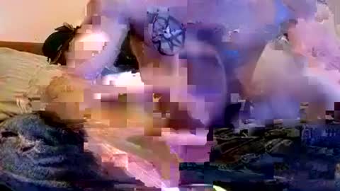 Buster18Hymen online show from December 15, 5:53 pm