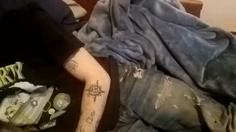 Buster18Hymen online show from January 5, 6:56 am