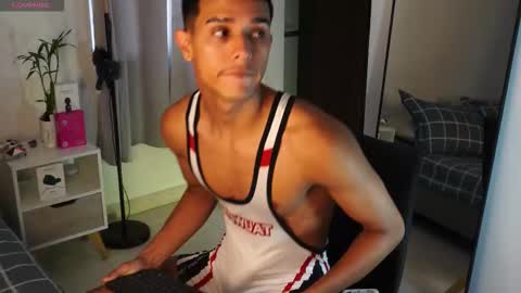 Buster independent model online show from February 9, 5:17 pm