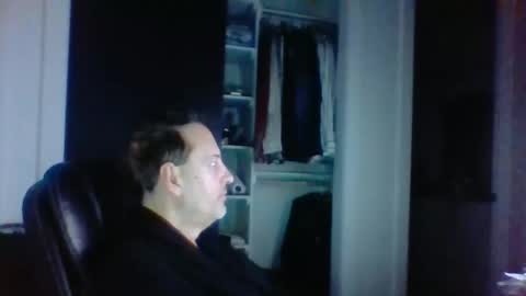 butslutt2 online show from March 11, 10:55 am