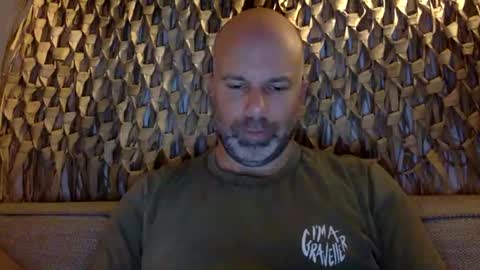 Snapshot of buurman1982isback chatting on October 2, 9:30 pm buurman1982isback online show from October 2, 9:30 pm