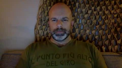 Snapshot of buurman1982isback chatting on October 9, 8:58 pm buurman1982isback online show from October 9, 8:58 pm