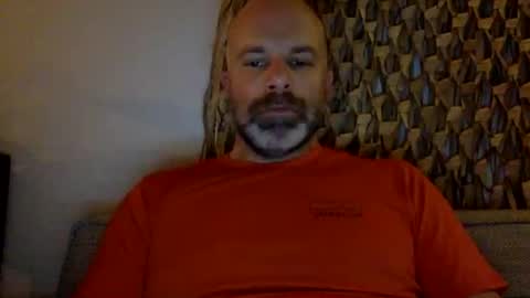 Snapshot of buurman1982isback chatting on October 12, 9:42 pm buurman1982isback online show from October 12, 9:42 pm
