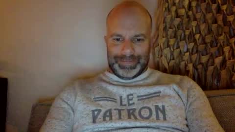 Snapshot of buurman1982isback chatting on October 5, 10:25 pm buurman1982isback online show from October 5, 10:25 pm