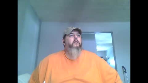 bvrhntr420 online show from December 14, 7:54 pm