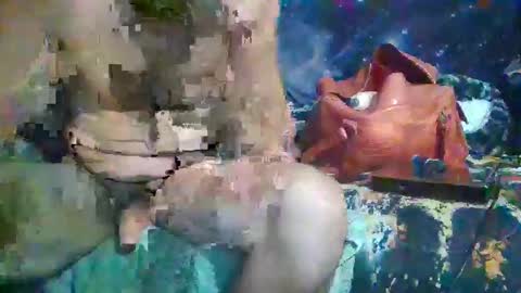 Hugeuncut92 online show from November 20, 2:22 am