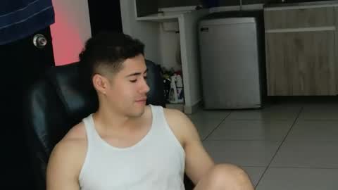 camara110 online show from July 13, 2:46 am