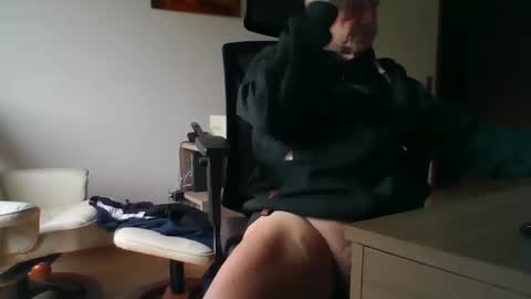 camcologne online show from December 17, 11:17 am