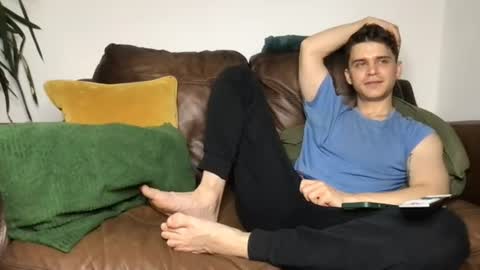 CamDoAttitude online show from June 21, 9:53 pm