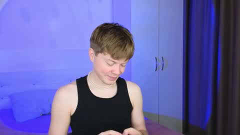 Cameron online show from November 27, 9:24 am