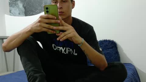 cameronsilverman online show from May 4, 6:53 pm