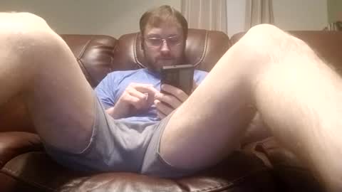 Snapshot of camguy2425 chatting on January 5, 1:56 am CamGuy online show from January 5, 1:56 am