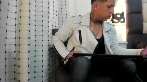 cami_coral1 online show from February 16, 7:56 pm