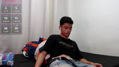 Snapshot of camillo_beischel_ chatting on October 19, 7:06 pm camillo_beischel_ online show from October 19, 7:06 pm