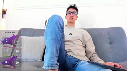 Camilo online show from February 24, 3:18 am