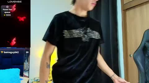 Camilo Bass online show from May 19, 1:56 am