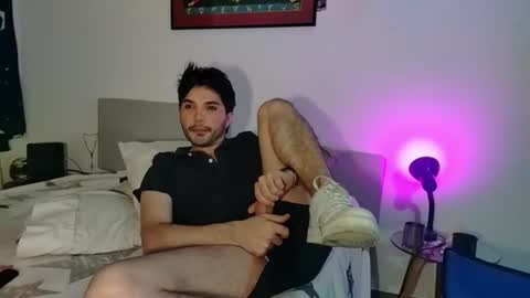 camilo online show from February 8, 2:06 am