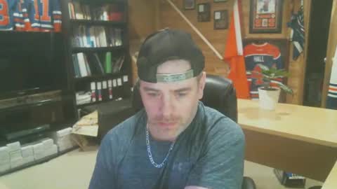 Snapshot of canadianboi6969 chatting on January 1, 10:00 am CanadianBacon6969 online show from January 1, 10:00 am