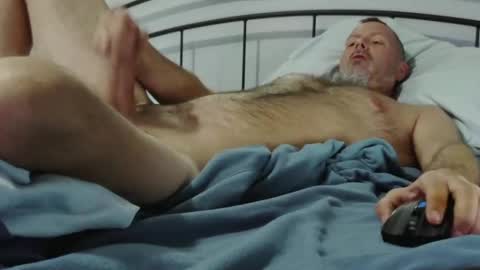 Snapshot of canadianchris1007 chatting on March 2, 1:42 pm Chris online show from March 2, 1:42 pm