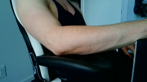 Devon online show from June 20, 1:43 am