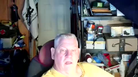Snapshot of canoelicker69 chatting on October 4, 9:19 pm canoelicker69 online show from October 4, 9:19 pm